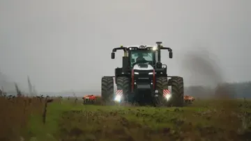 Трактор Ростсельмаш 3580 будет комплектоваться новым двигателем КАМАЗ